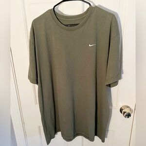 Nike Loose Fit T Shirt | Men’s XL (Forest Green)